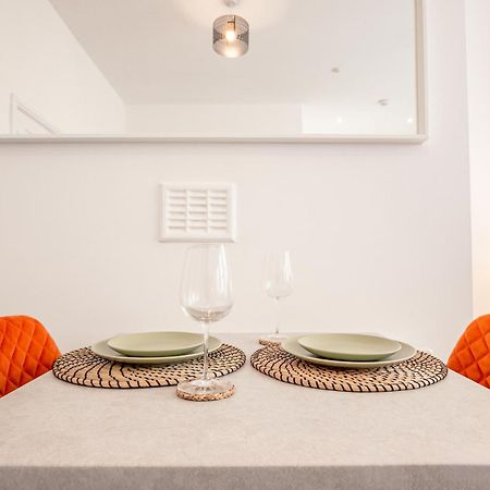 Guest Homes - The Station Studio Worcester Esterno foto
