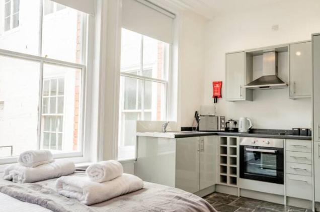 Guest Homes - The Station Studio Worcester Esterno foto