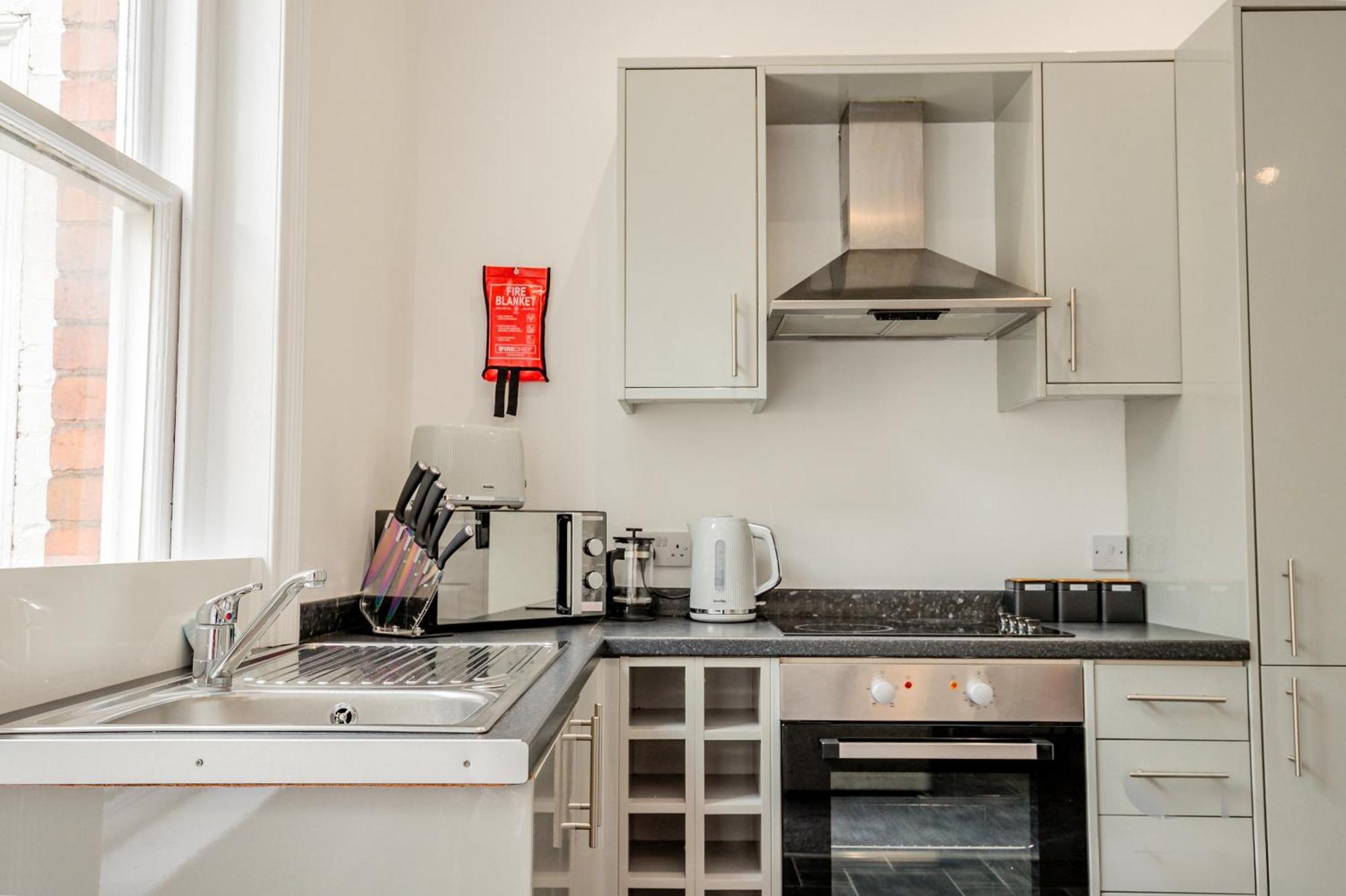 Guest Homes - The Station Studio Worcester Esterno foto