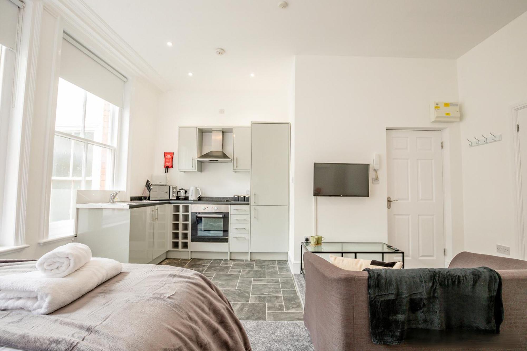 Guest Homes - The Station Studio Worcester Esterno foto