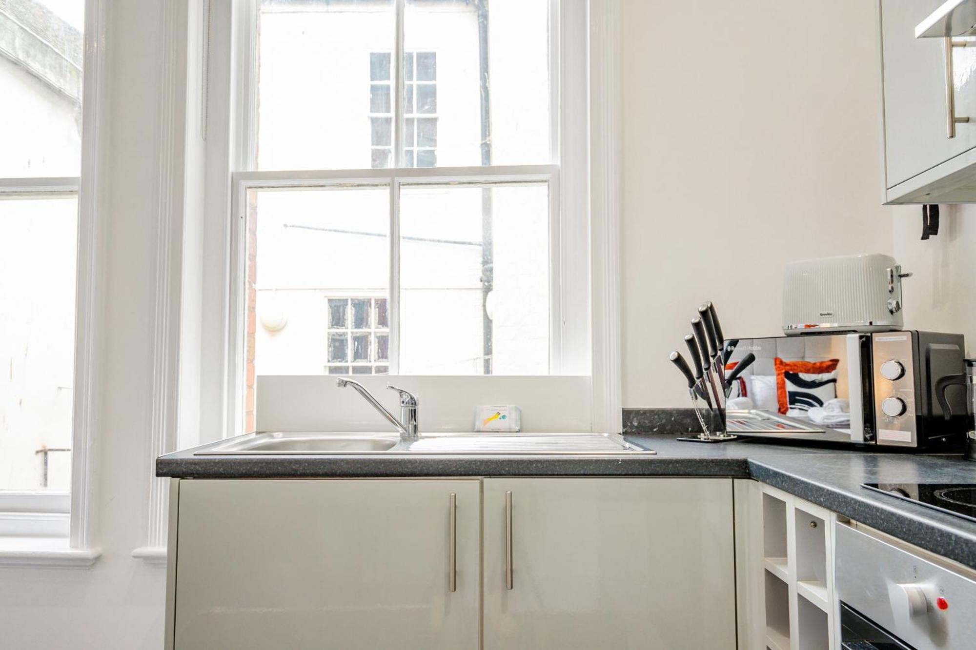 Guest Homes - The Station Studio Worcester Esterno foto