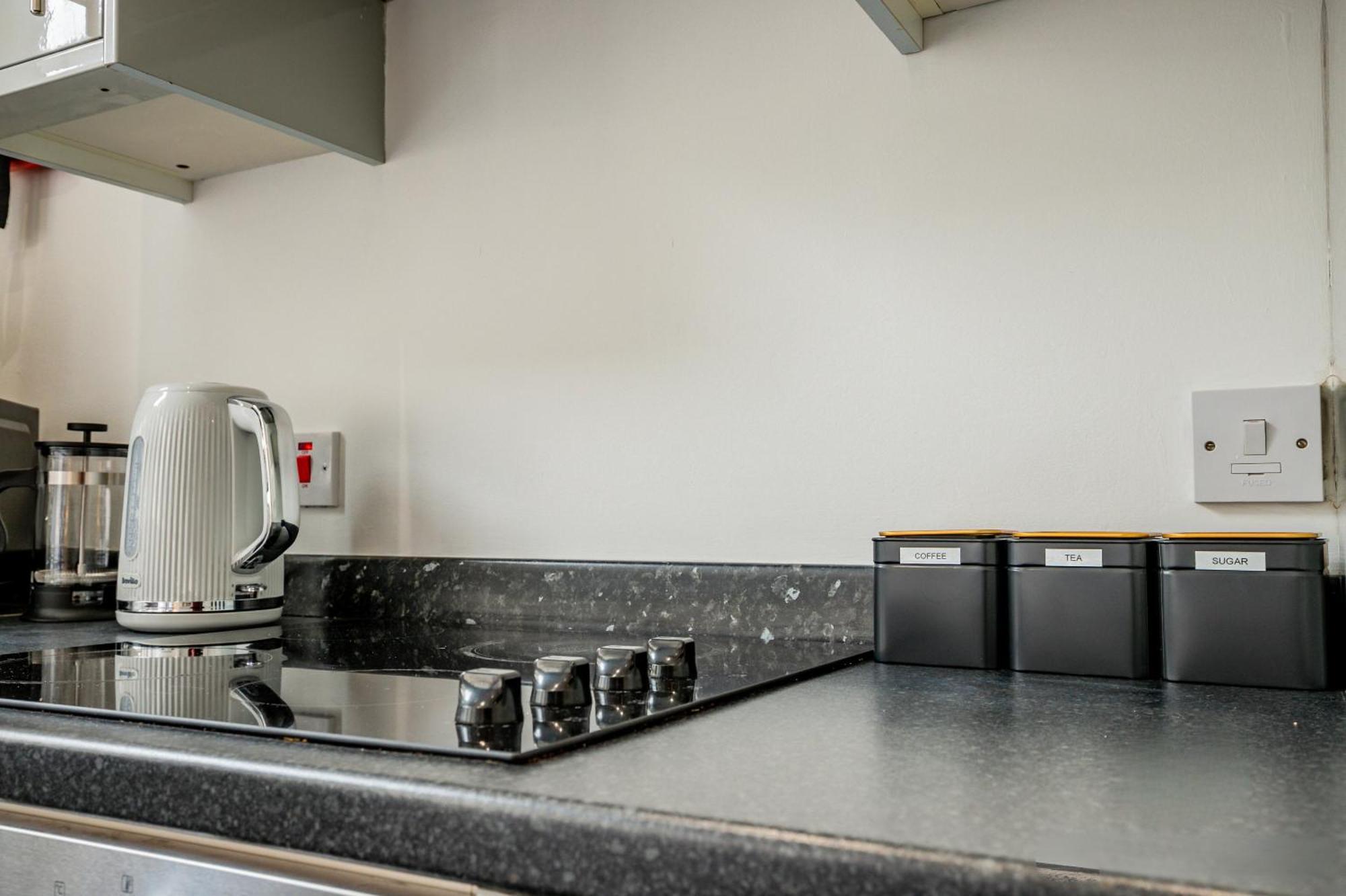 Guest Homes - The Station Studio Worcester Esterno foto