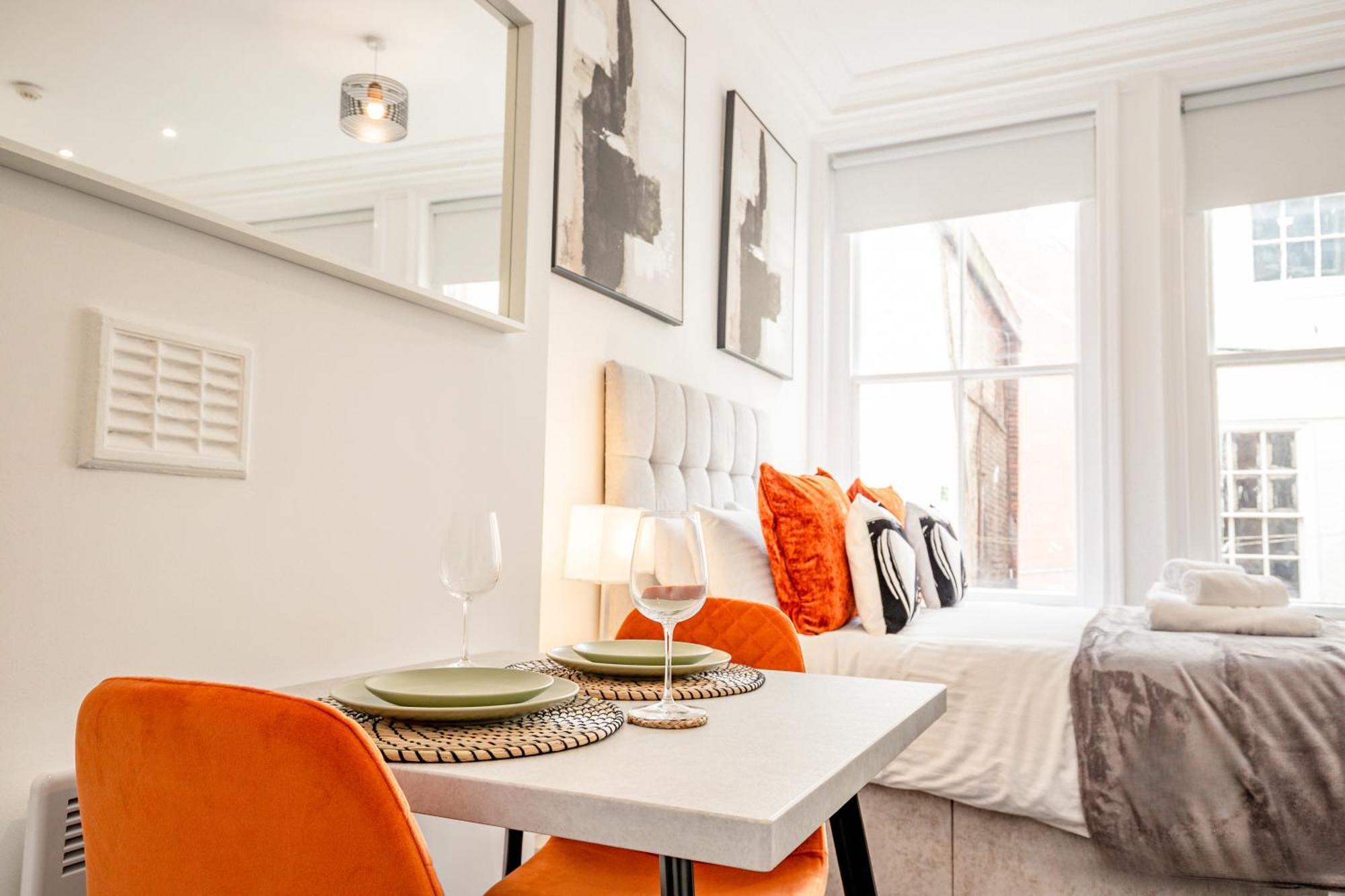 Guest Homes - The Station Studio Worcester Esterno foto