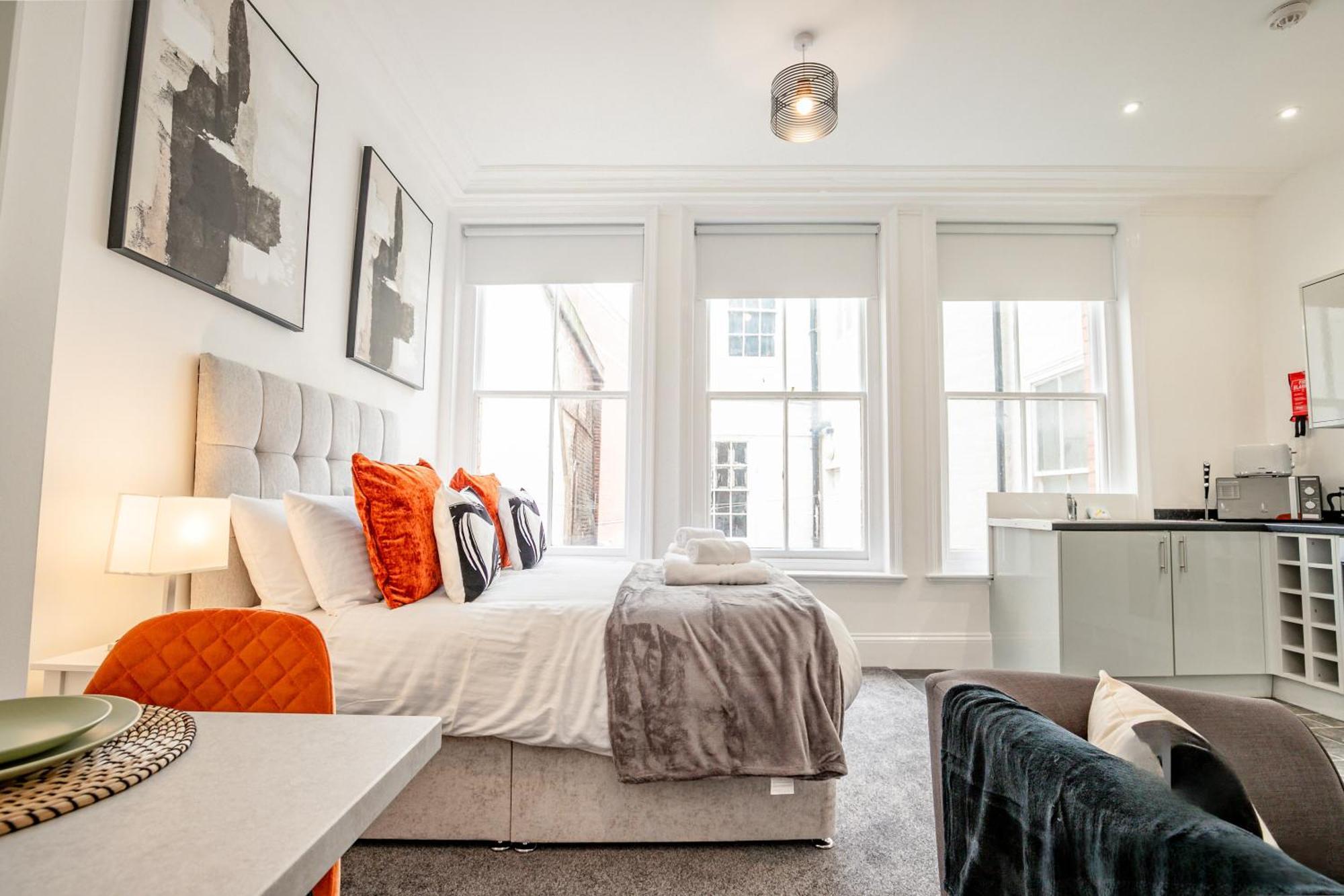 Guest Homes - The Station Studio Worcester Esterno foto