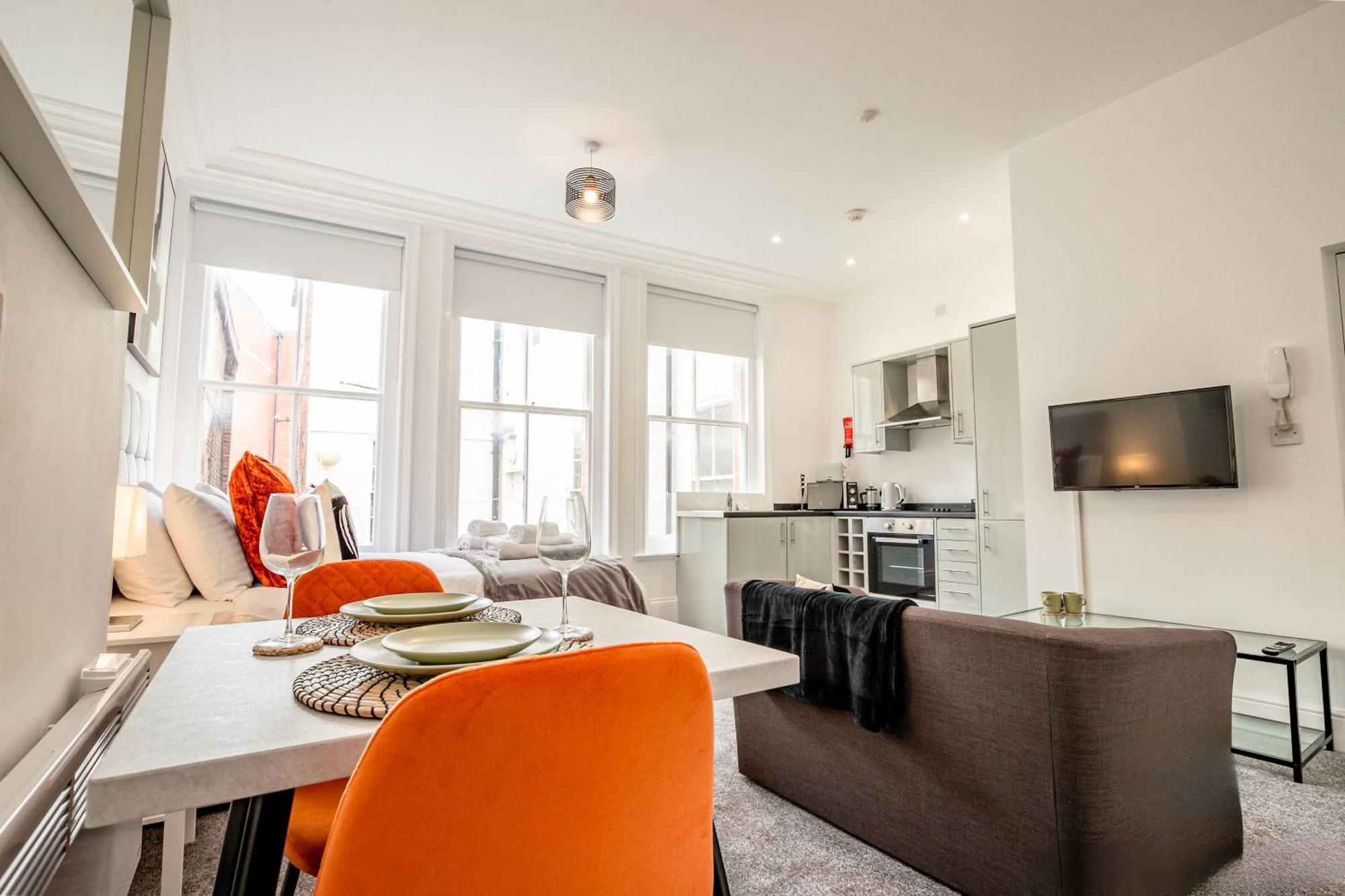 Guest Homes - The Station Studio Worcester Esterno foto
