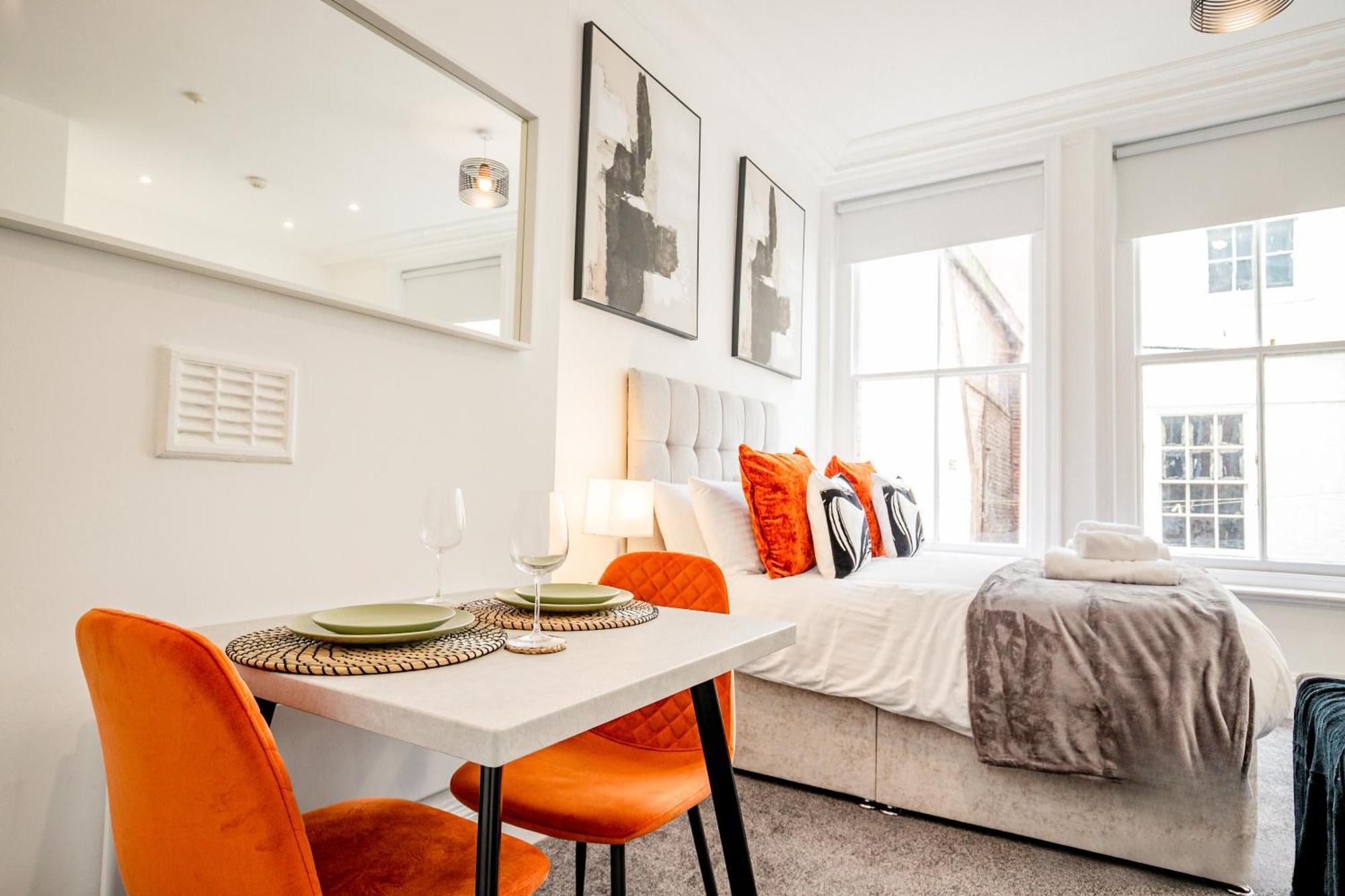 Guest Homes - The Station Studio Worcester Esterno foto
